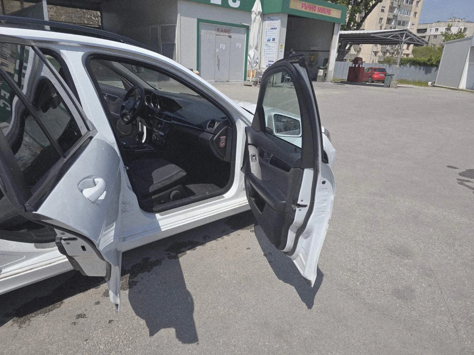 Mercedes-Benz C 200  avantgarde, снимка 6 - Автомобили и джипове - 54388214