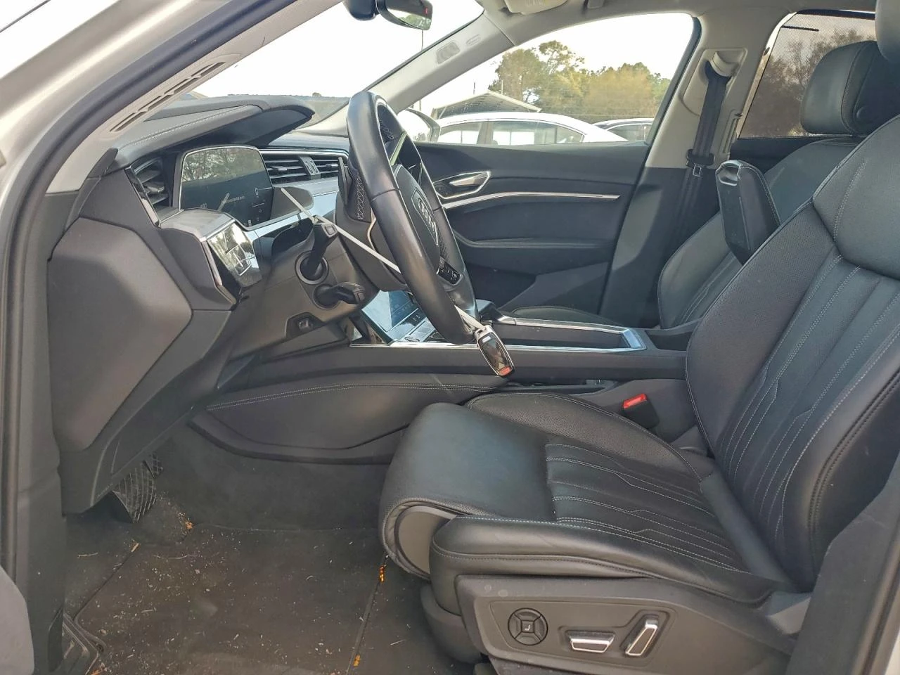 Audi E-Tron SPORTBACK PRESTIGE QUATTRO, снимка 7 - Автомобили и джипове - 54708505