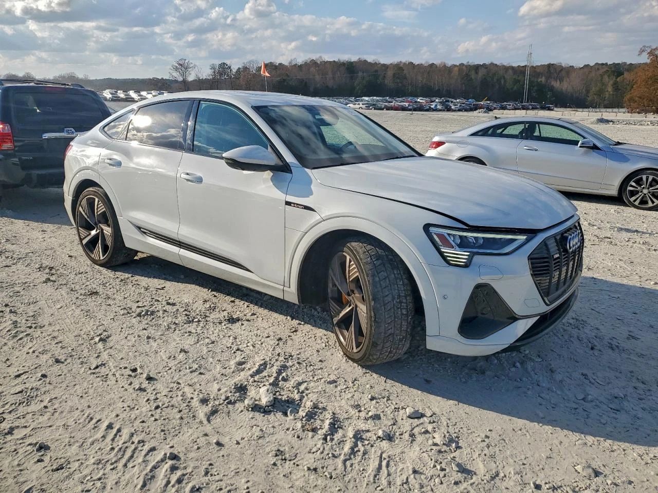 Audi E-Tron SPORTBACK PRESTIGE QUATTRO, снимка 4 - Автомобили и джипове - 54708505