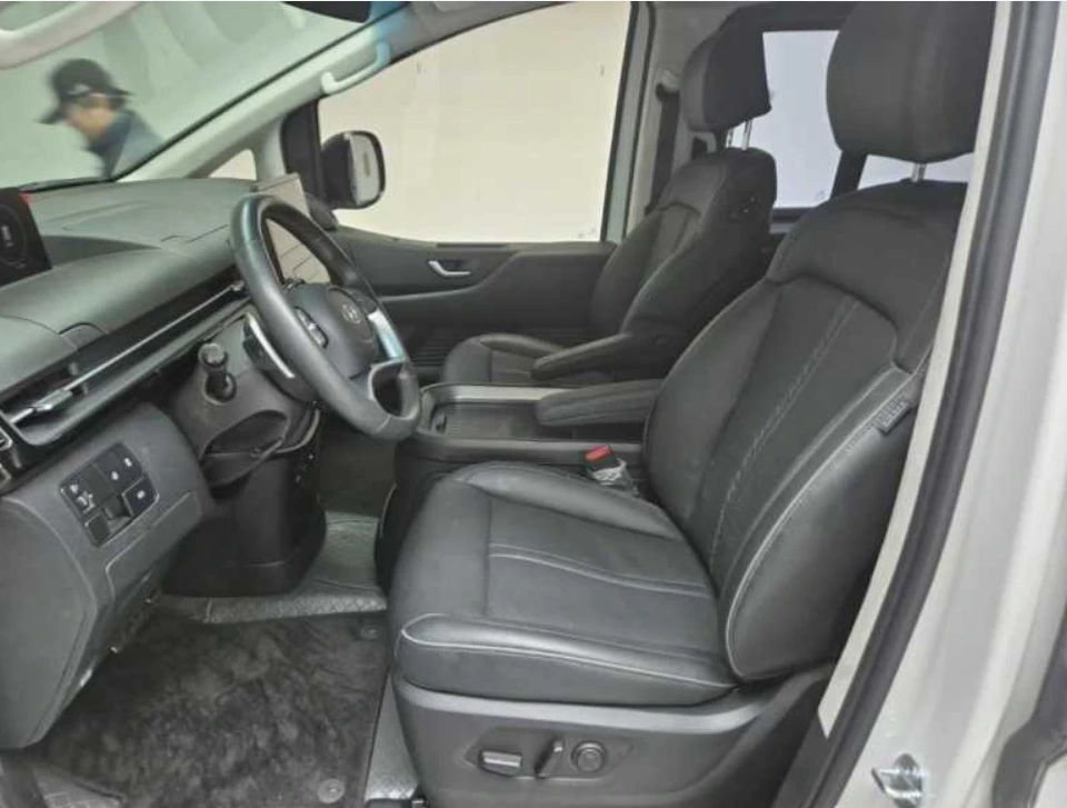 Hyundai Staria 7 ������ * �������� * ��������� * 360 ������ | Mobile.bg � ����������� 7