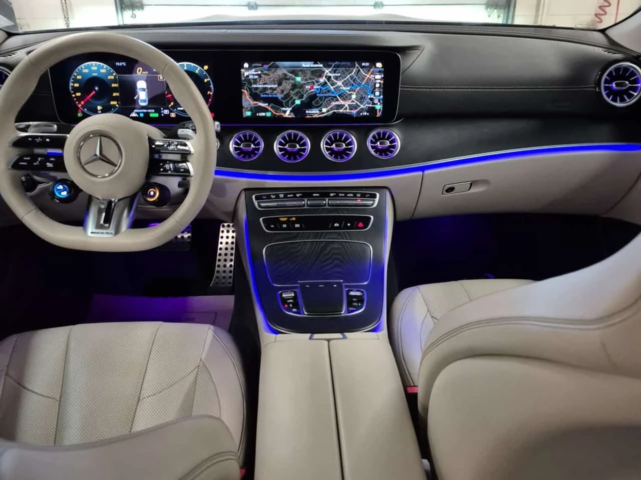 Mercedes-Benz CLS 53 AMG BURMESTER| ОБДУХВАНЕ| 360| 2 КЛЮЧА| , снимка 10 - Автомобили и джипове - 55614432
