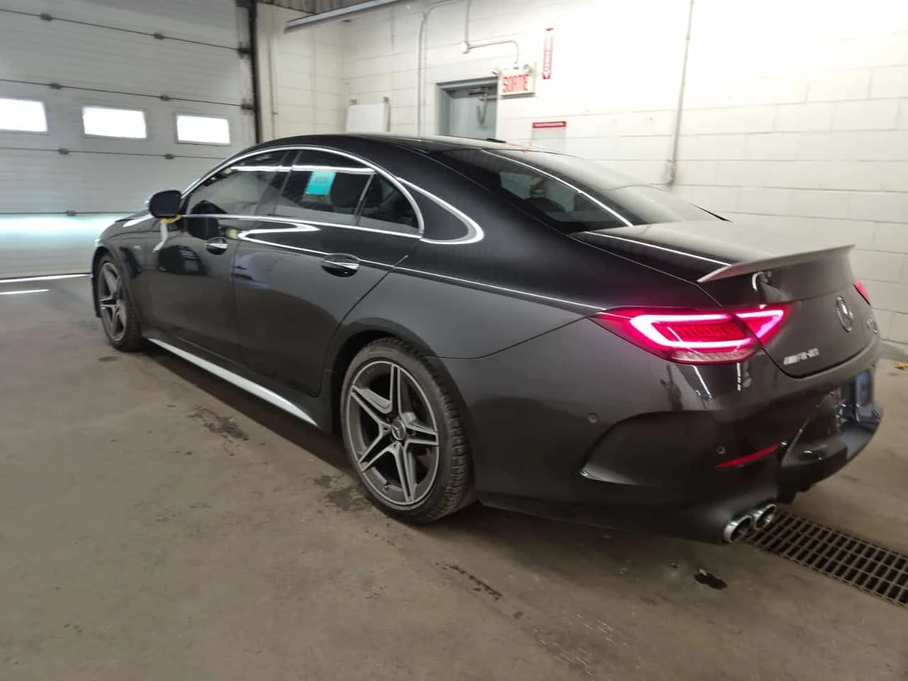 Mercedes-Benz CLS 53 AMG BURMESTER| ОБДУХВАНЕ| 360| 2 КЛЮЧА| , снимка 4 - Автомобили и джипове - 55614432
