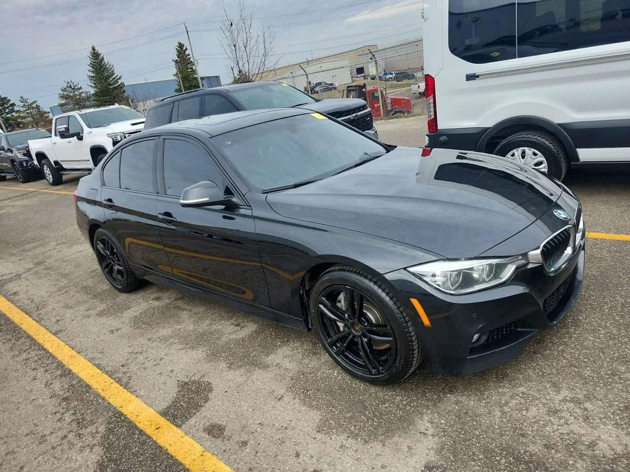 BMW 330 * Sedan 330i Xdrive* ����������*  | Mobile.bg � ����������� 5