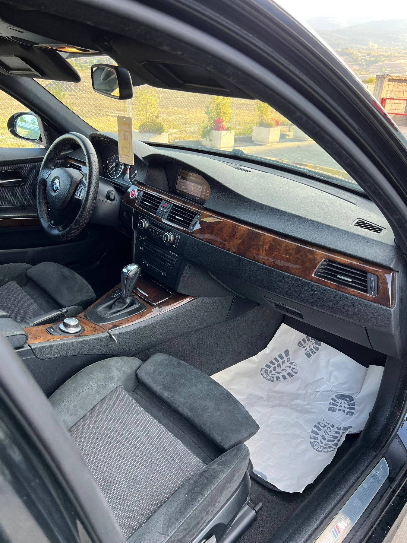 BMW 325 E90, снимка 6 - Автомобили и джипове - 56416592
