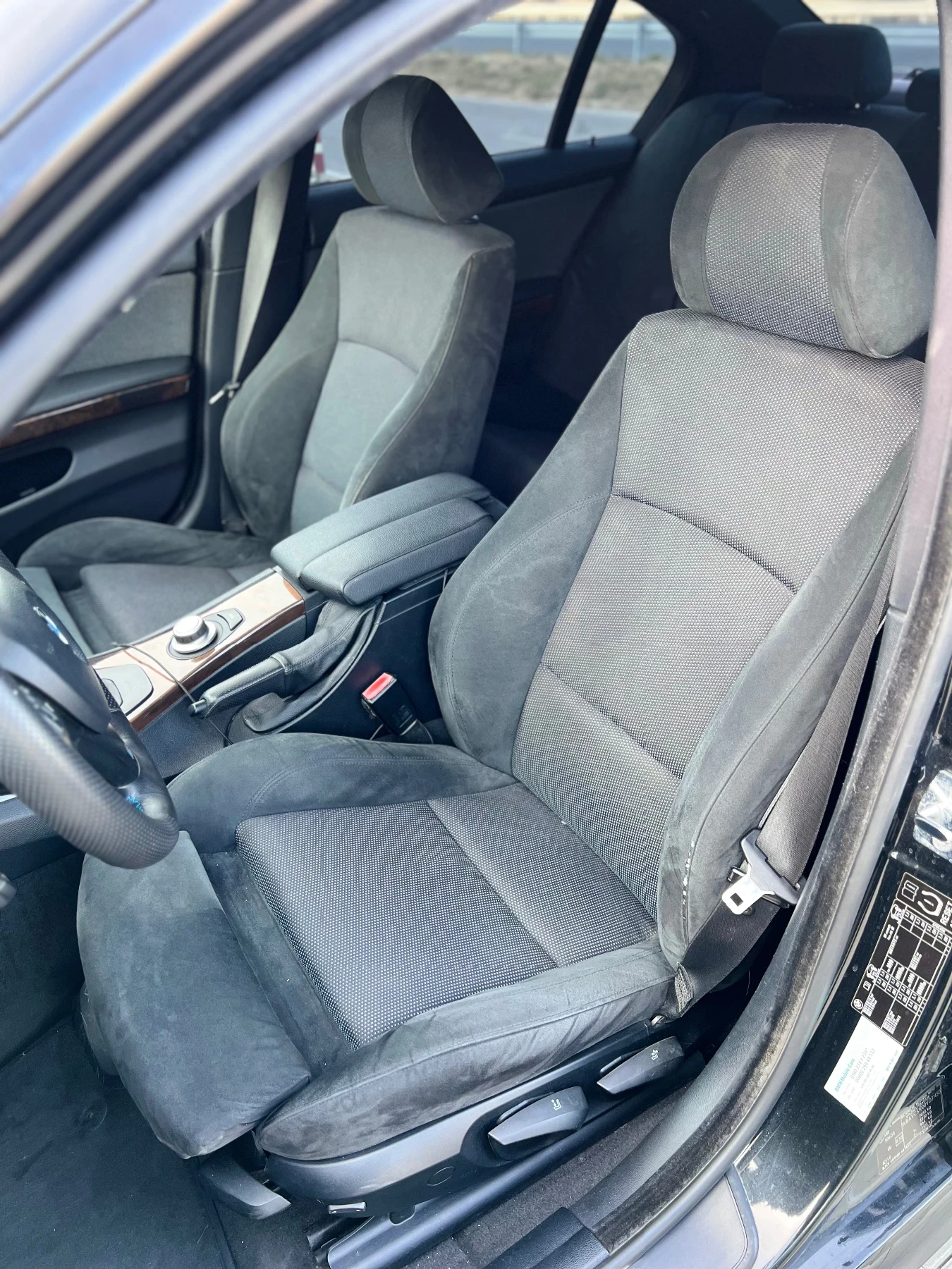 BMW 325 E90, снимка 7 - Автомобили и джипове - 56416592