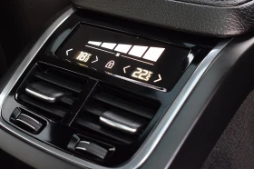 Volvo XC60 2.0ШВЕЙЦАРИЯ/T6 AWD R-Design Geartronic - 54850 лв. - 70401774 16