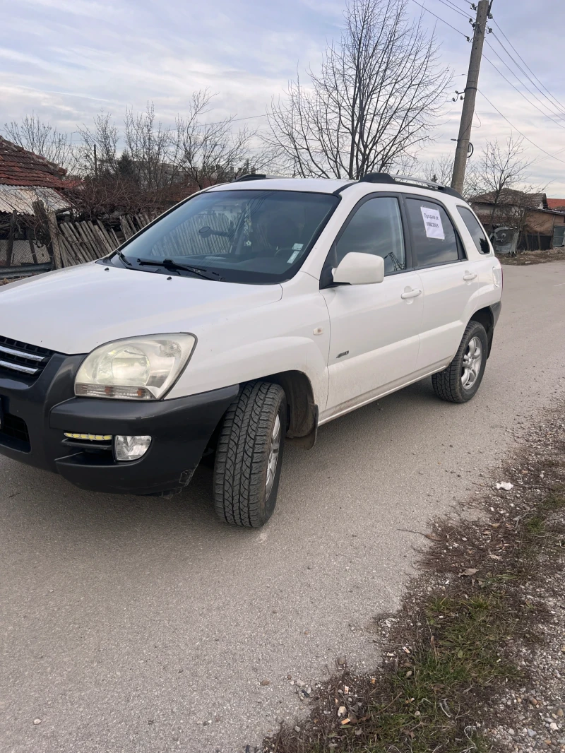 Kia Sportage, снимка 2 - Автомобили и джипове - 48416811