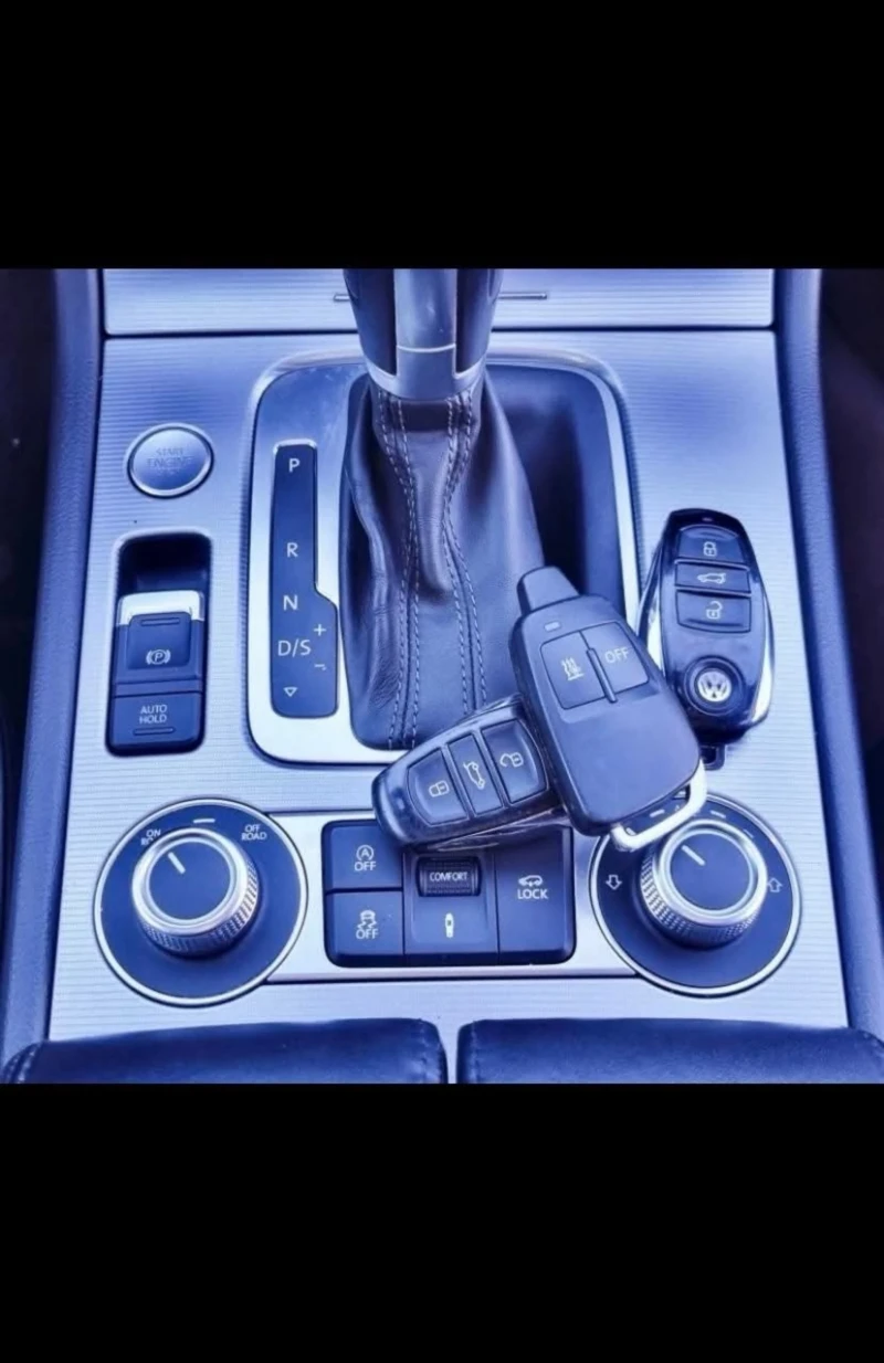 VW Touareg R line, снимка 10 - Автомобили и джипове - 51738721