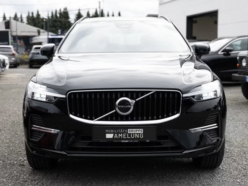 Volvo XC60 B4 Momentum 40000 KM !! 