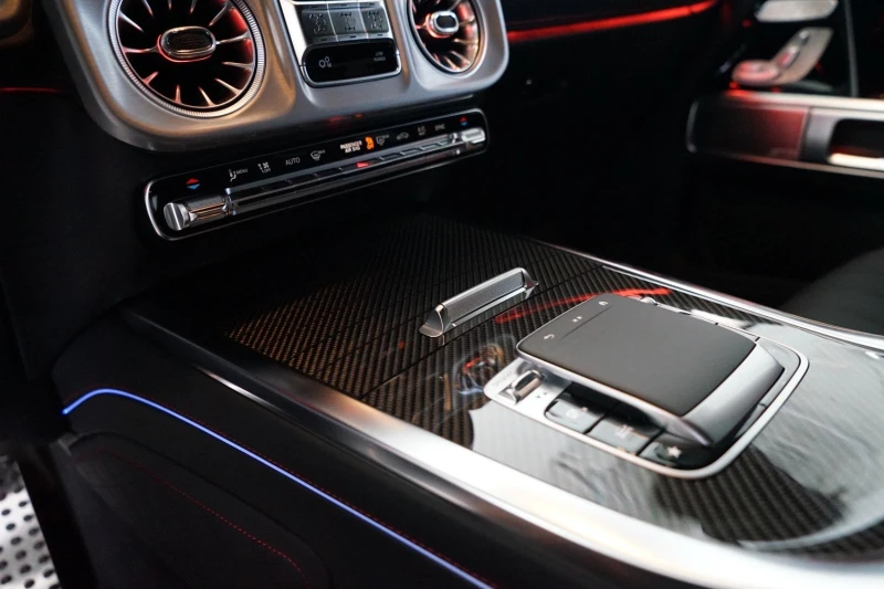 Mercedes-Benz G 63 AMG /FACELIFT/CARBON/SUPERIOR/ACTIVE RIDE/BURM/NIGHT/, снимка 11 - Автомобили и джипове - 51962425