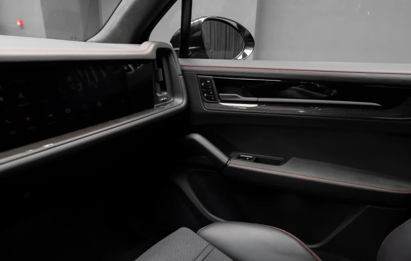 Porsche Cayenne GTS V8 Bi-Turbo, снимка 10 - Автомобили и джипове - 52822039