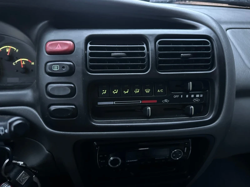 Suzuki Grand vitara, снимка 5 - Автомобили и джипове - 53037449