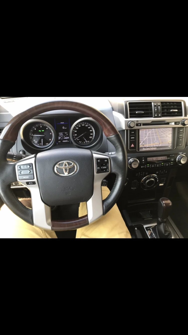 Toyota Land cruiser Първи собственик , снимка 3 - Автомобили и джипове - 49627549