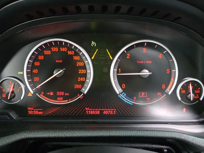 BMW X4 XDRIVE 20D, снимка 16 - Автомобили и джипове - 56294019