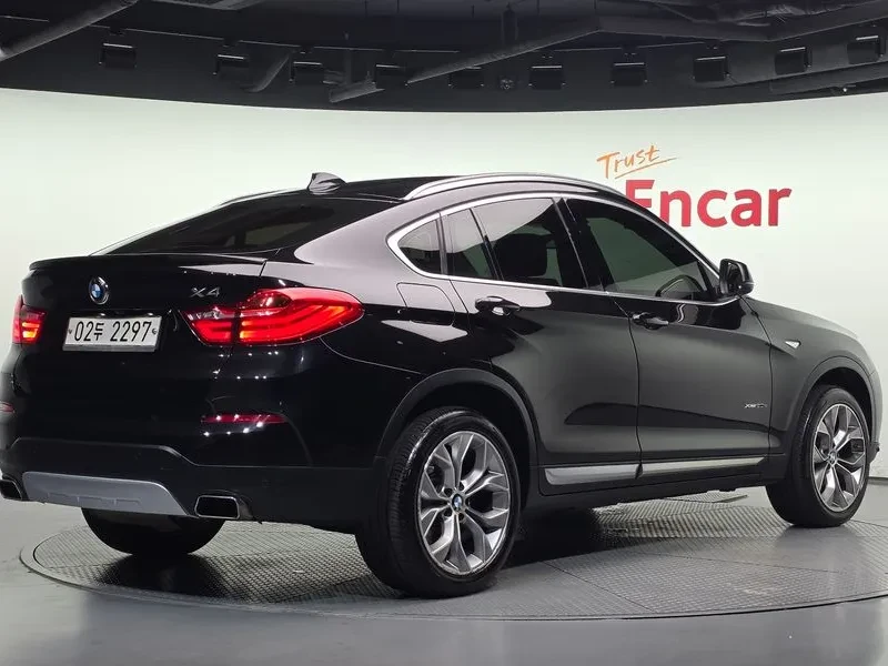 BMW X4 XDRIVE 20D, снимка 3 - Автомобили и джипове - 56294019