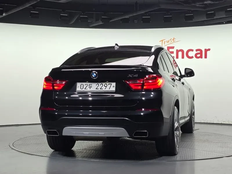 BMW X4 XDRIVE 20D, снимка 8 - Автомобили и джипове - 56294019