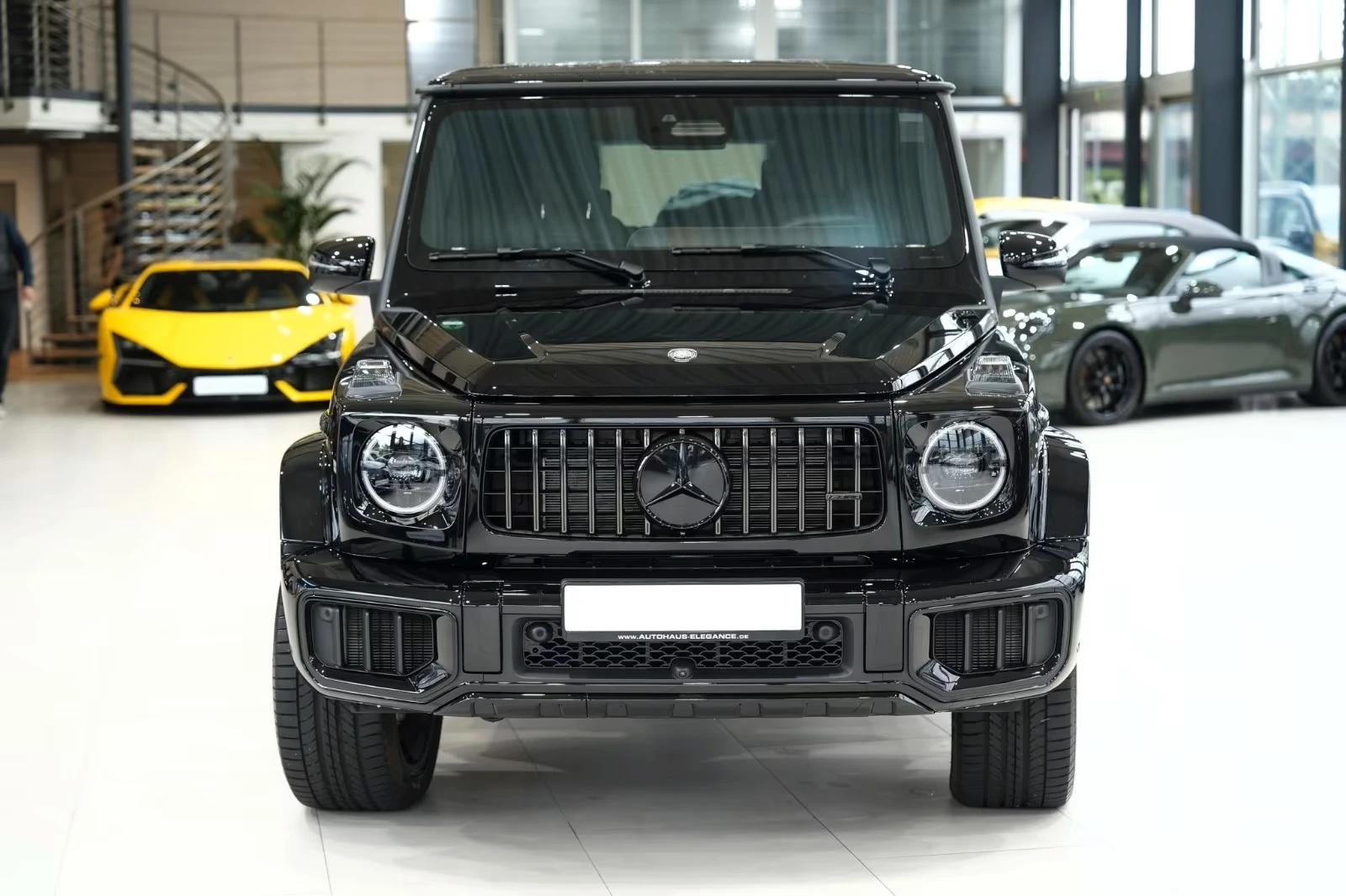 Mercedes-Benz G 63 AMG PERFORMANCE* CARBON* BURMESTER* , снимка 2 - Автомобили и джипове - 54668027