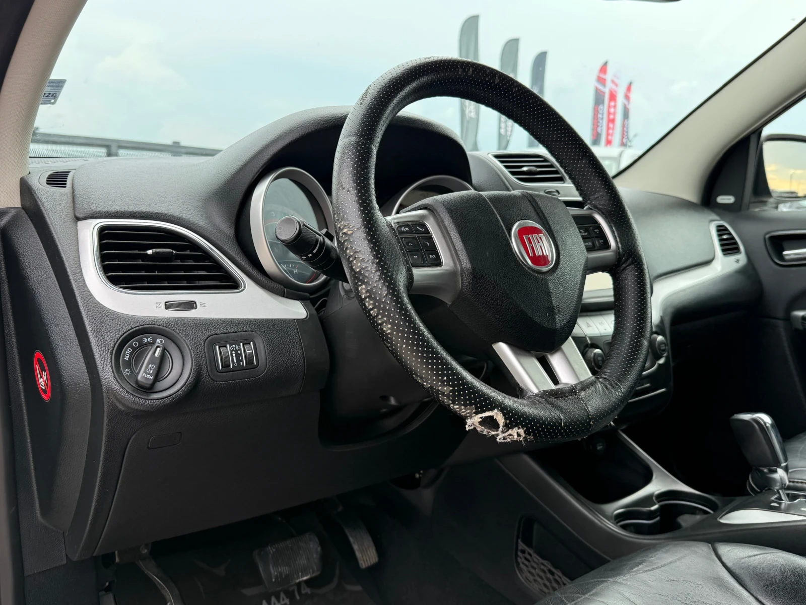 Fiat Freemont 2.0D* 2015г* АВТОМАТИК* 4Х4* 6+ 1Местен* ТОП Състо, снимка 9 - Автомобили и джипове - 54876117