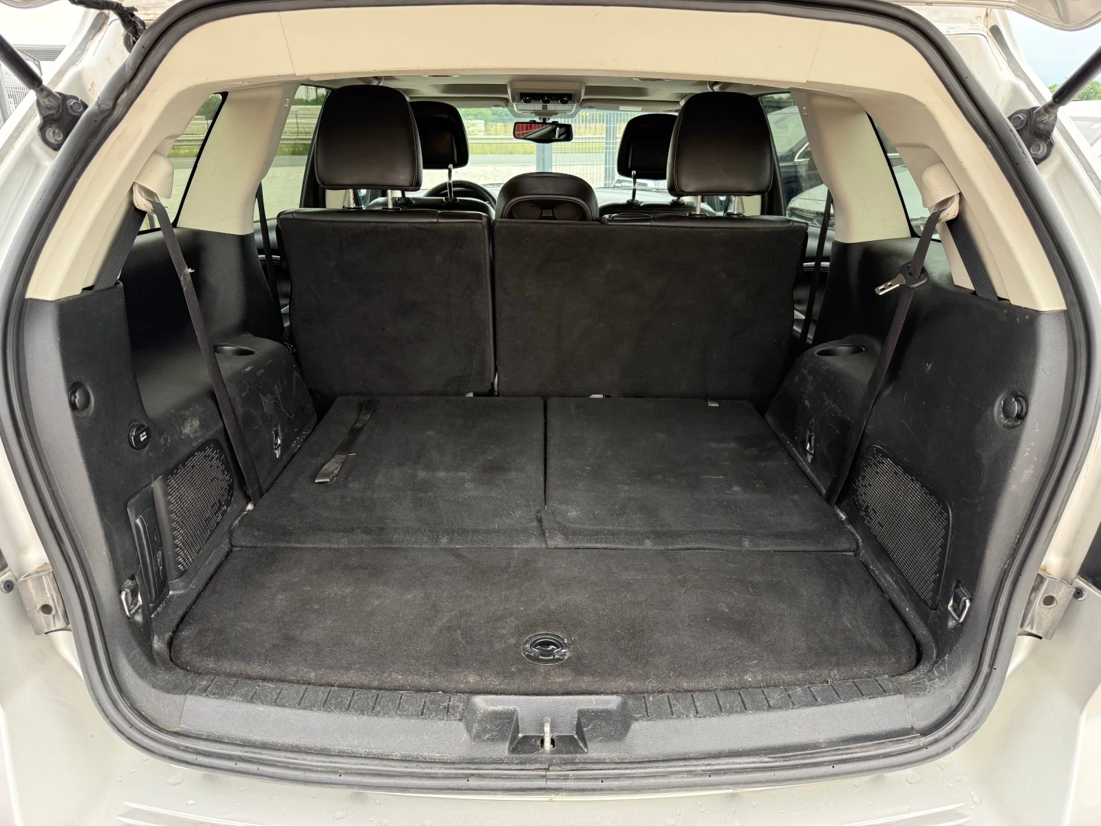 Fiat Freemont 2.0D* 2015г* АВТОМАТИК* 4Х4* 6+ 1Местен* ТОП Състо, снимка 12 - Автомобили и джипове - 54876117