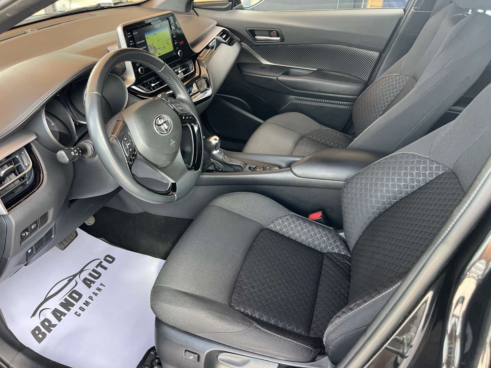 Toyota C-HR * В ГАРАНЦИЯ от TOYOTA * 1.8 HYBRID 122k.c., снимка 7 - Автомобили и джипове - 55441916