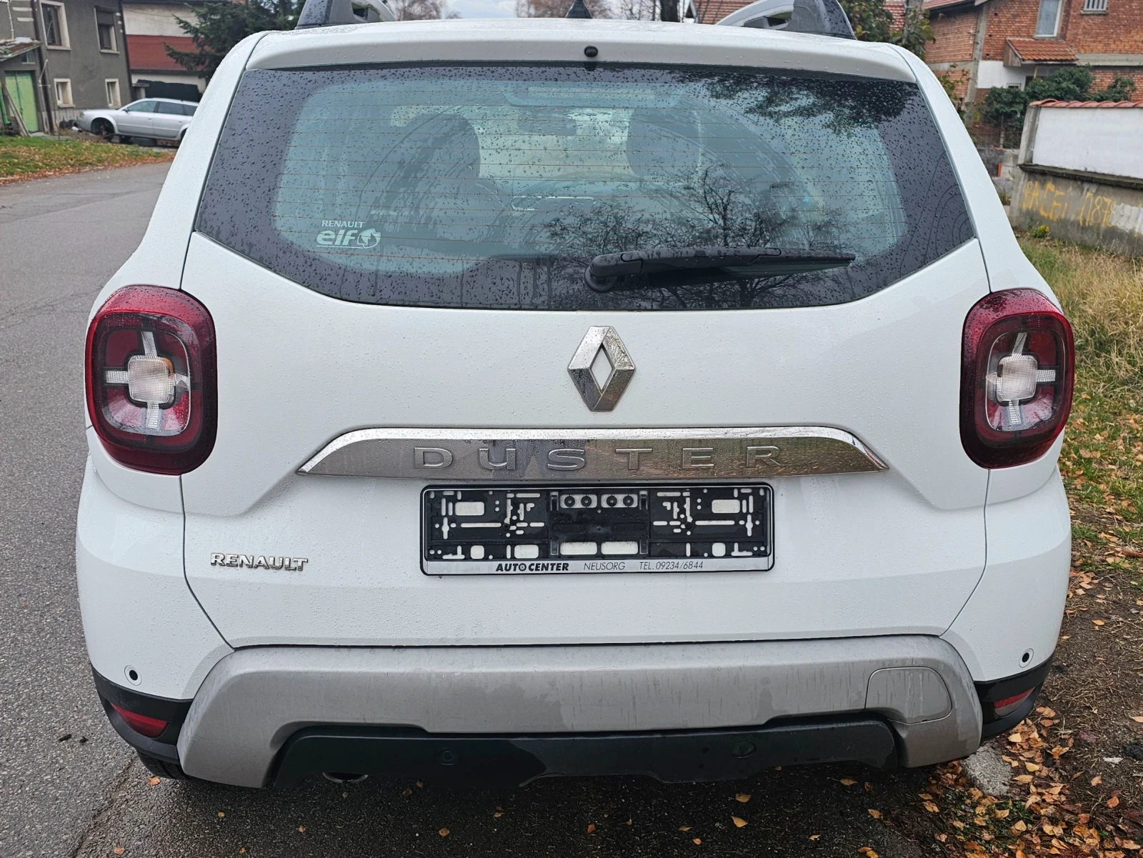 Dacia Duster 2.0i 16V 4x4 aut, снимка 5 - Автомобили и джипове - 55600328