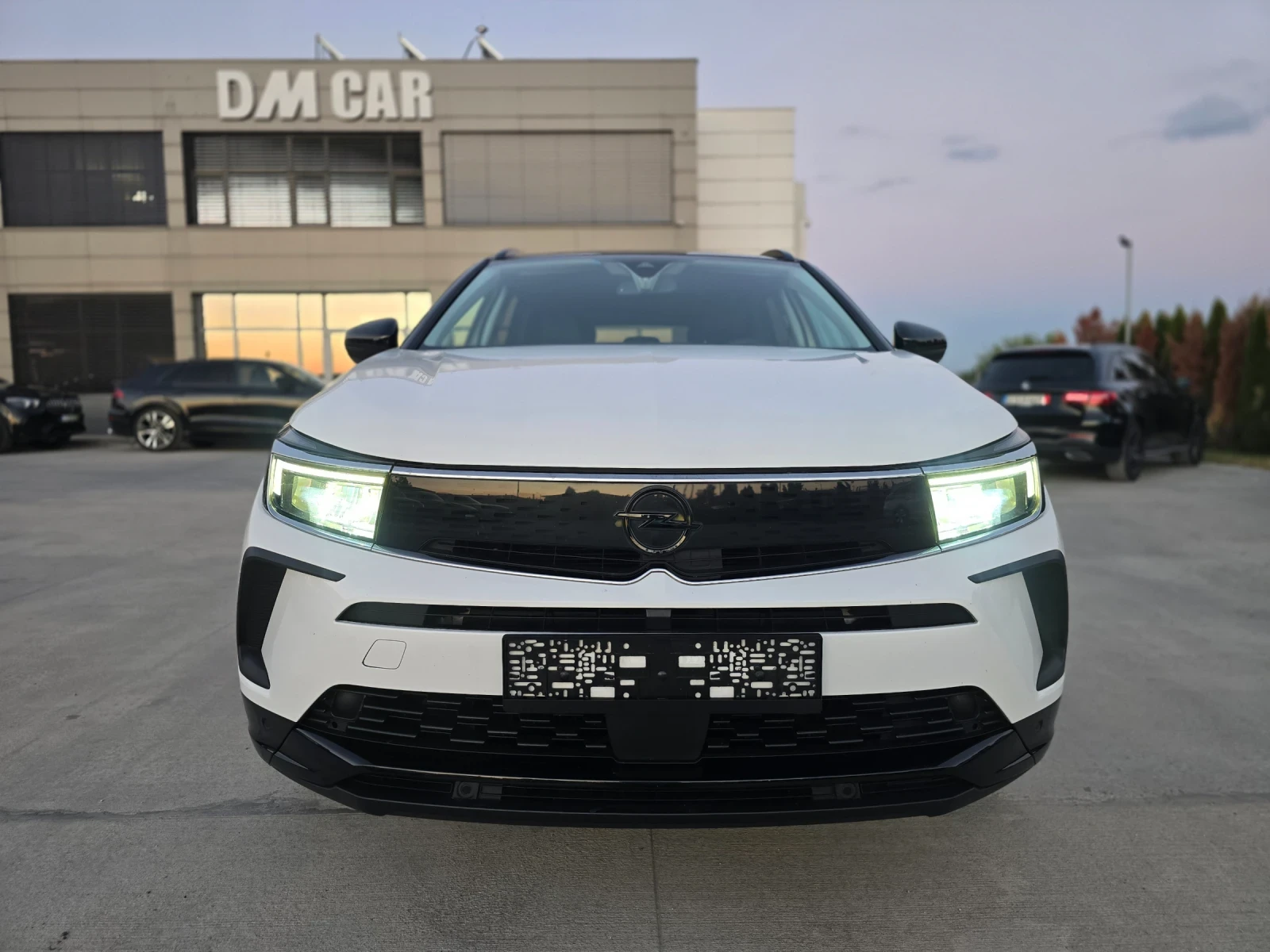 Opel Grandland 1.5D, снимка 2 - Автомобили и джипове - 56115953