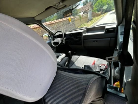Обява за продажба на VW Caravelle 2.0i газ ~6 800 лв. - изображение 4