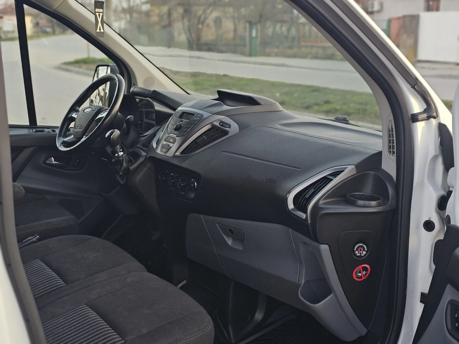 Ford Transit Custom 2.2TDCi/125кс/L2/TOP - изображение 10