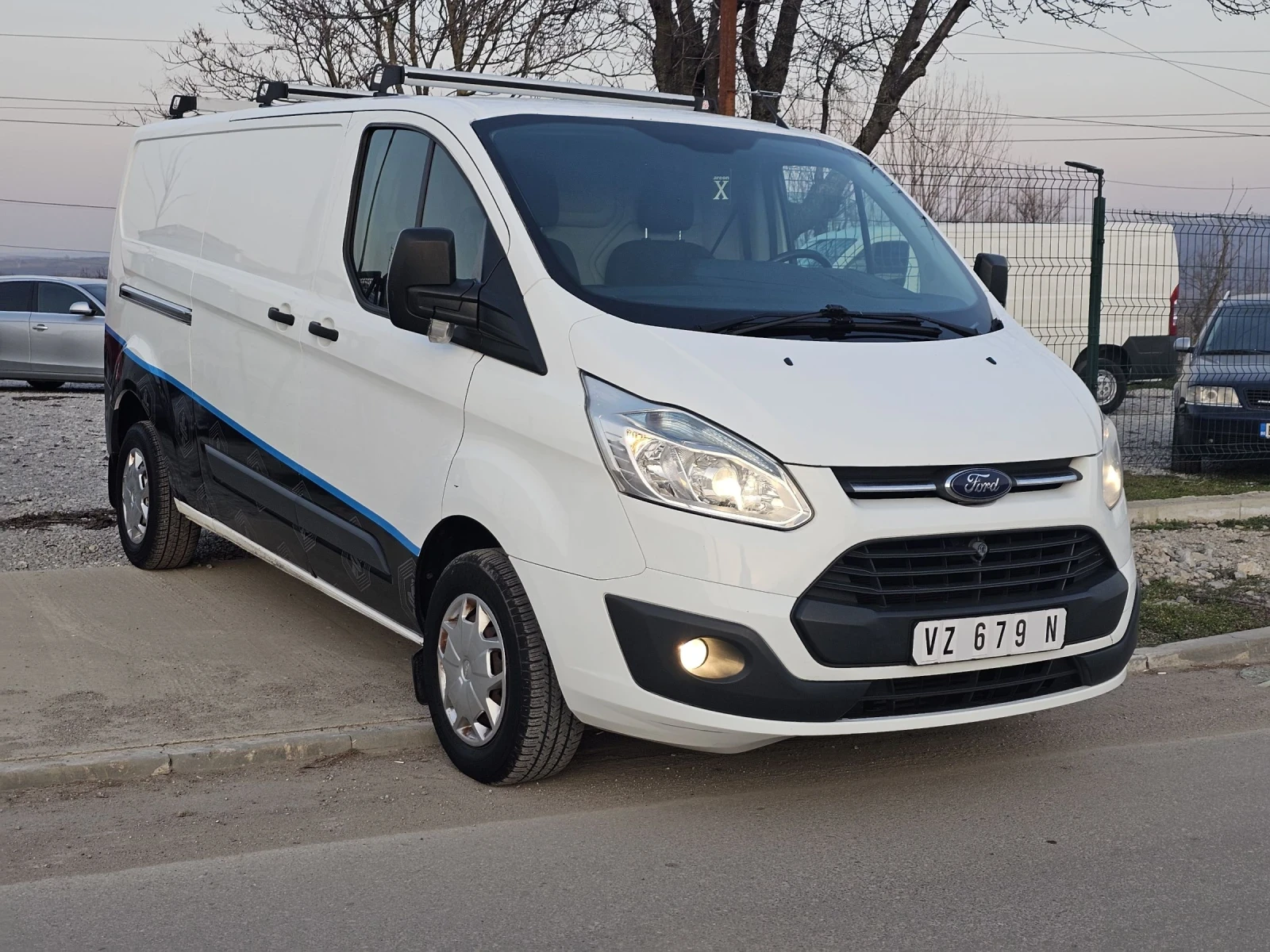 Ford Transit Custom 2.2TDCi/125кс/L2/TOP - изображение 3