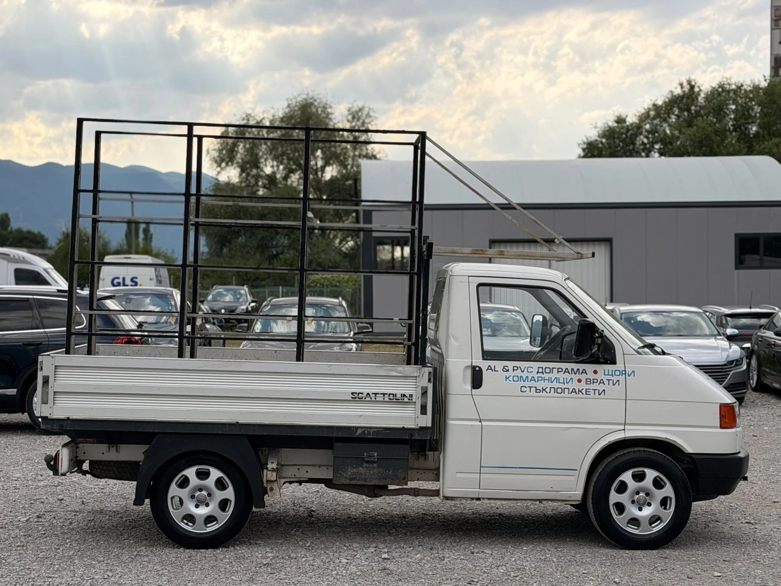 VW Transporter 2.5TDi , снимка 8 - Бусове и автобуси - 55541920