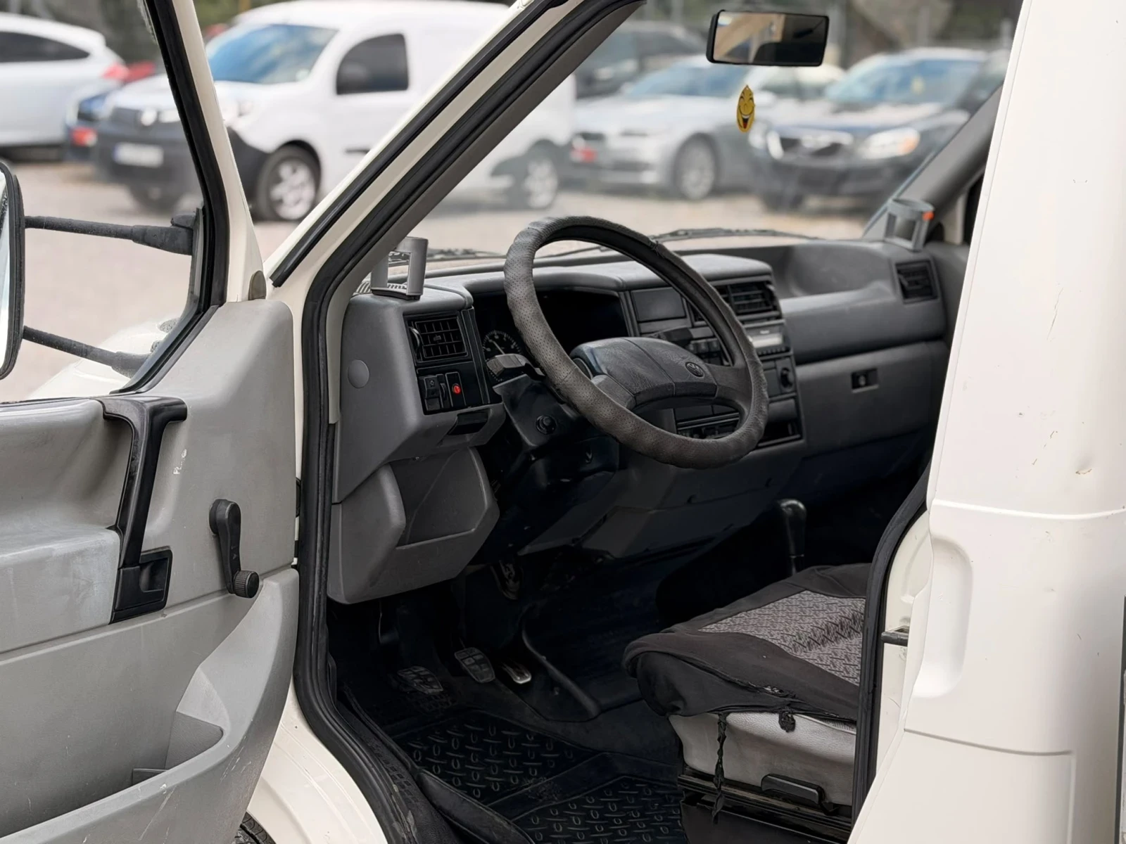 VW Transporter 2.5TDi , снимка 9 - Бусове и автобуси - 55541920