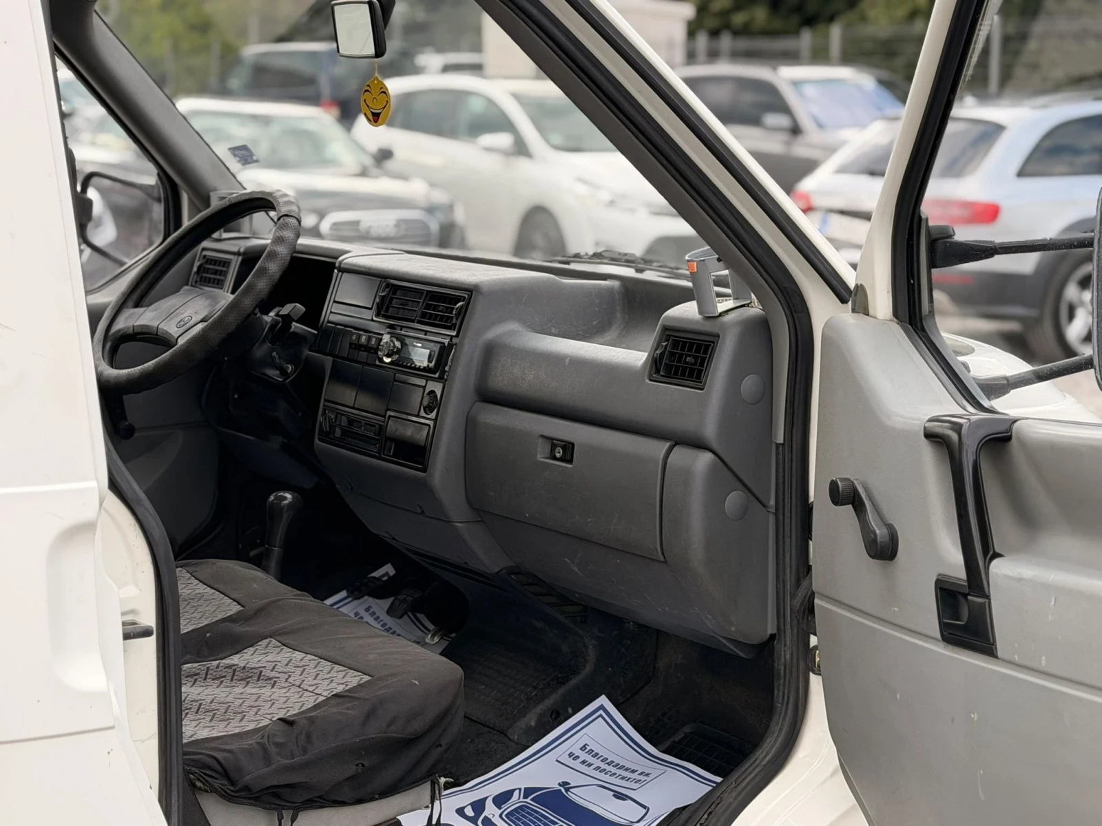 VW Transporter 2.5TDi , снимка 11 - Бусове и автобуси - 55541920