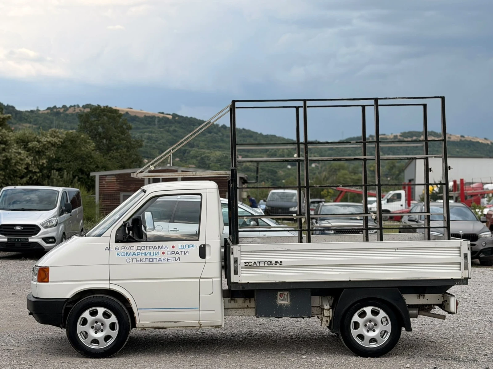VW Transporter 2.5TDi , снимка 7 - Бусове и автобуси - 55541920