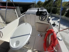 Лодка Quicksilver 455 Cabin, снимка 8
