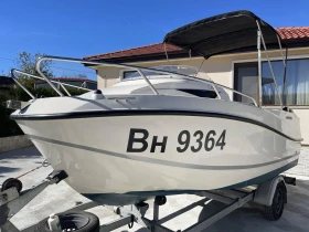 Лодка Quicksilver 455 Cabin, снимка 7
