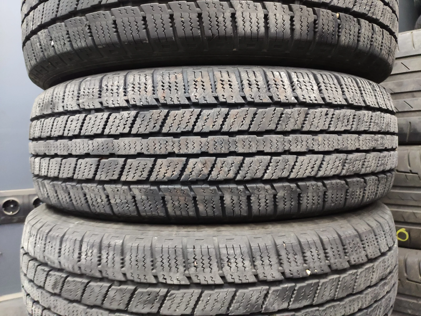  205/70R15 | Mobile.bg   2