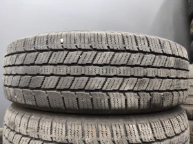 Гуми Зимни 205/70R15, снимка 1 - Гуми и джанти - 48880339