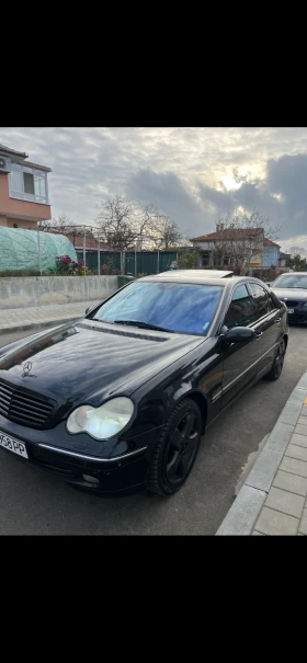 Mercedes-Benz C 320, снимка 1