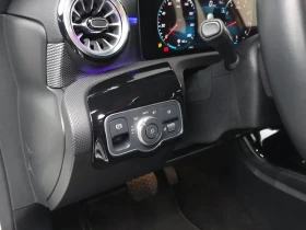 Mercedes-Benz A 220 W177, снимка 12