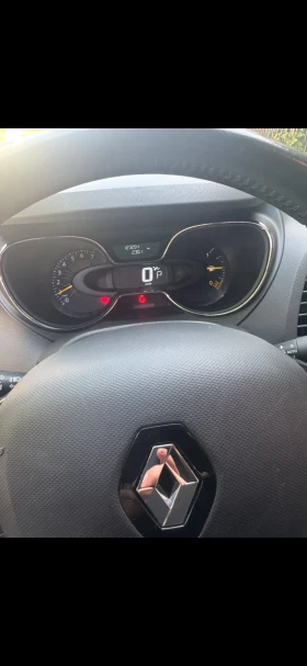 Renault Captur, снимка 10