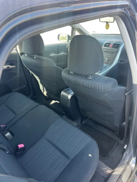 Toyota Auris, снимка 7