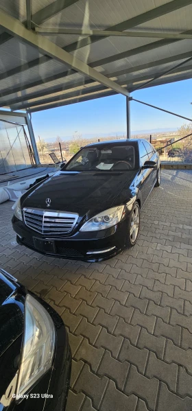  Mercedes-Benz S 550