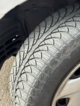 Mazda 5 - 1300 € / 2542.58 лв. - 65359883 8