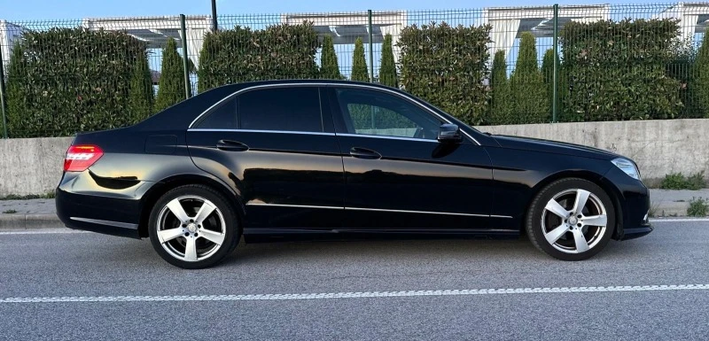 Mercedes-Benz E 200 Avantgarde AMG, снимка 7 - Автомобили и джипове - 45713601