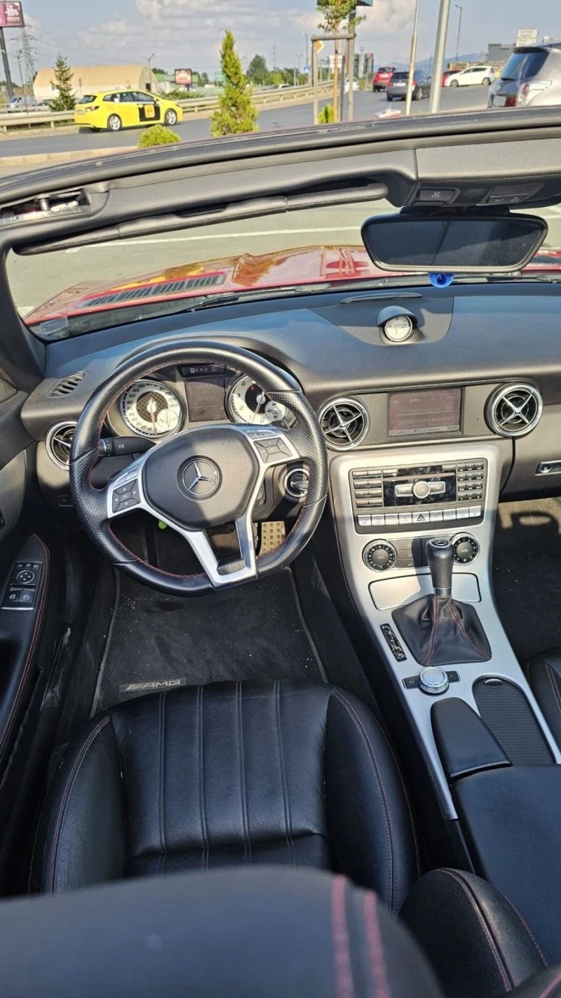 Mercedes-Benz SLK 250 AMG, снимка 12 - Автомобили и джипове - 47305573