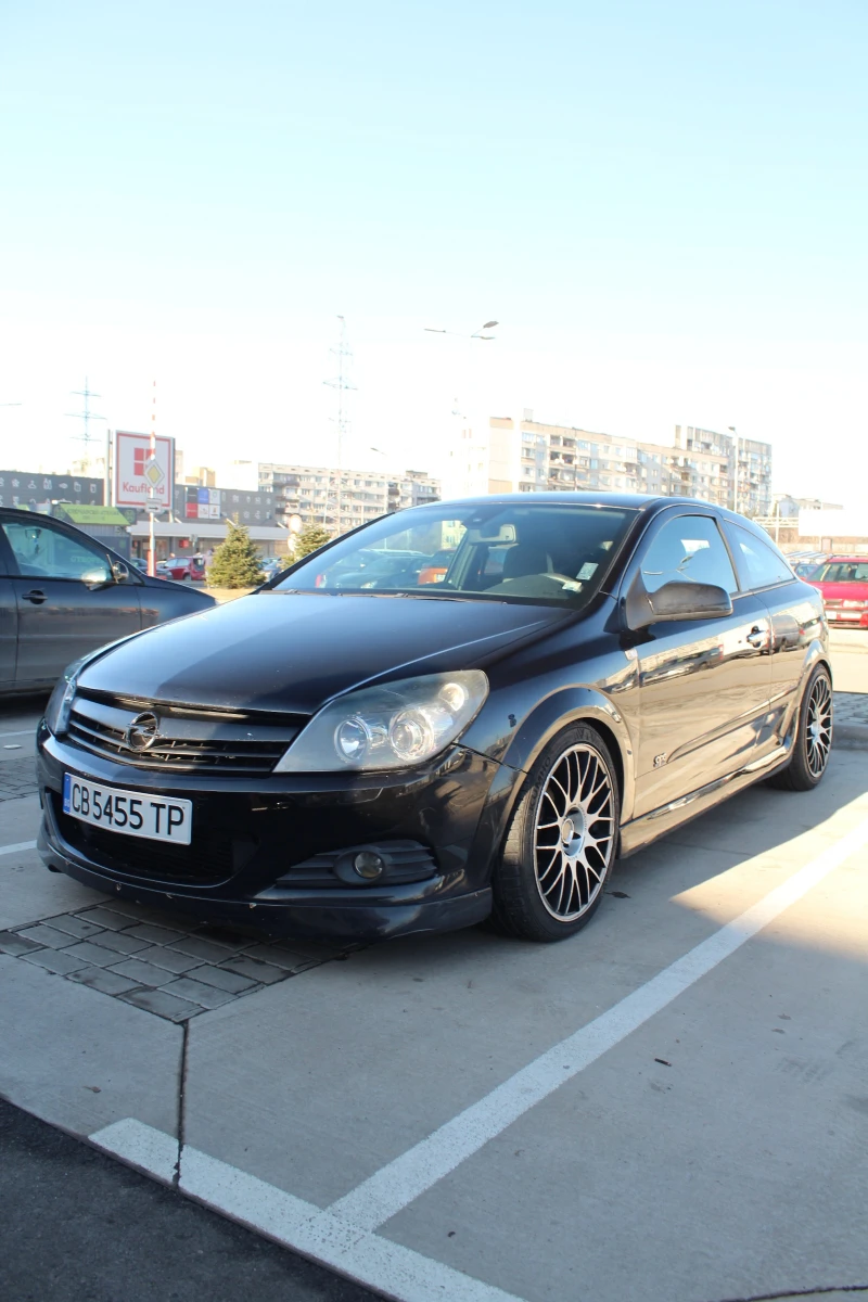 Opel Astra GTC, снимка 2 - Автомобили и джипове - 49070177