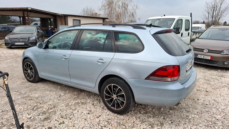 VW Golf 1.6TDI, снимка 5 - Автомобили и джипове - 49688134