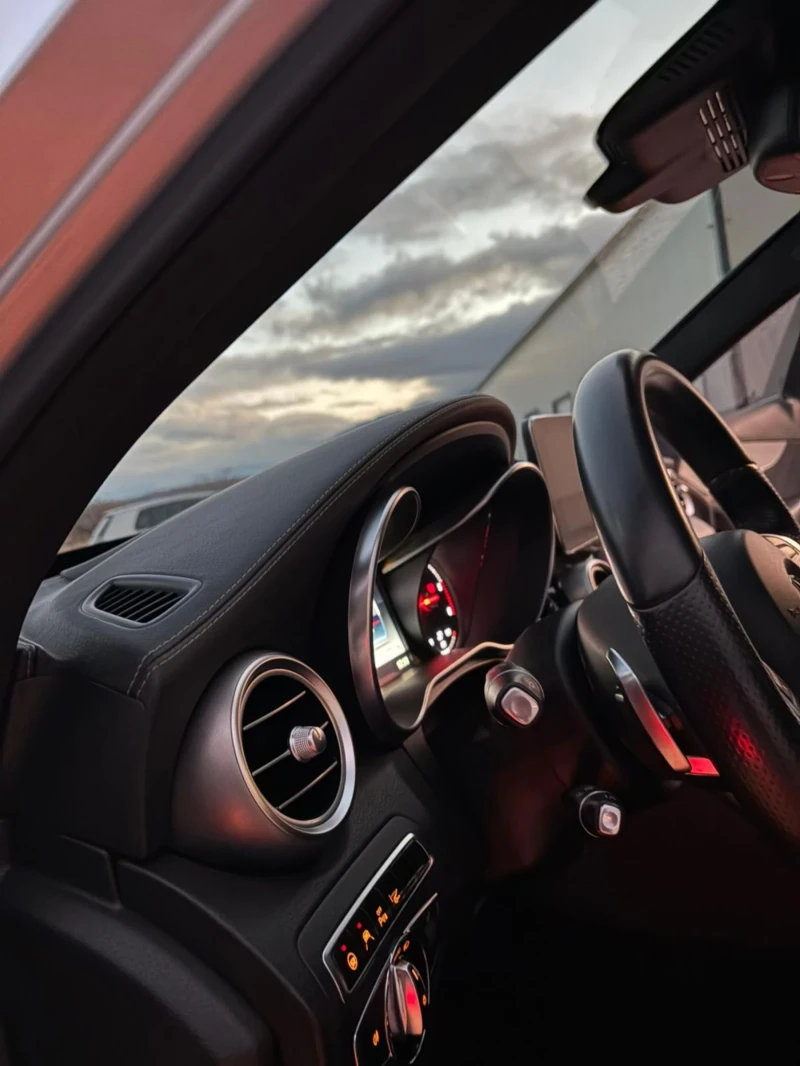 Mercedes-Benz C 220 AMG PACK/ BURMESTER/ 7G-tronic/FULL LED , снимка 14 - Автомобили и джипове - 52641984