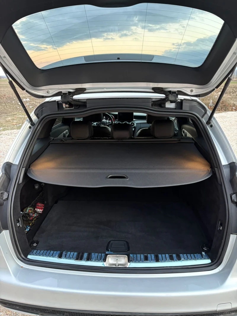 Mercedes-Benz C 220 AMG PACK/ BURMESTER/ 7G-tronic/FULL LED , снимка 8 - Автомобили и джипове - 52641984