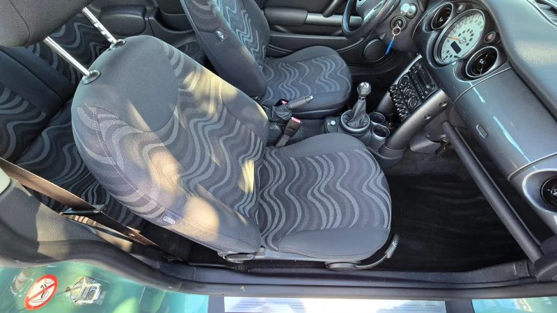 Mini One 1.6I, снимка 13 - Автомобили и джипове - 52710155